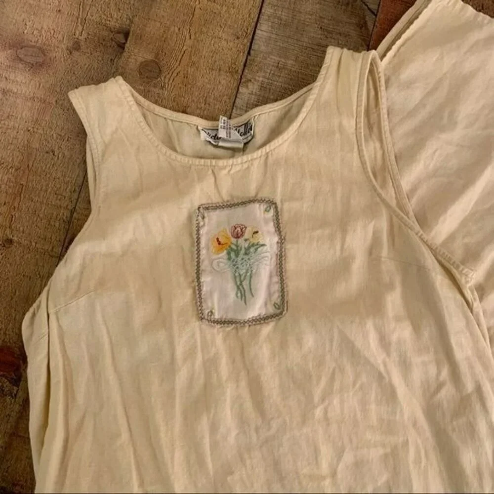 Victoria Holley vintage womens tank sleep dress with embroidered flower - 14 - Picture 5 of 12